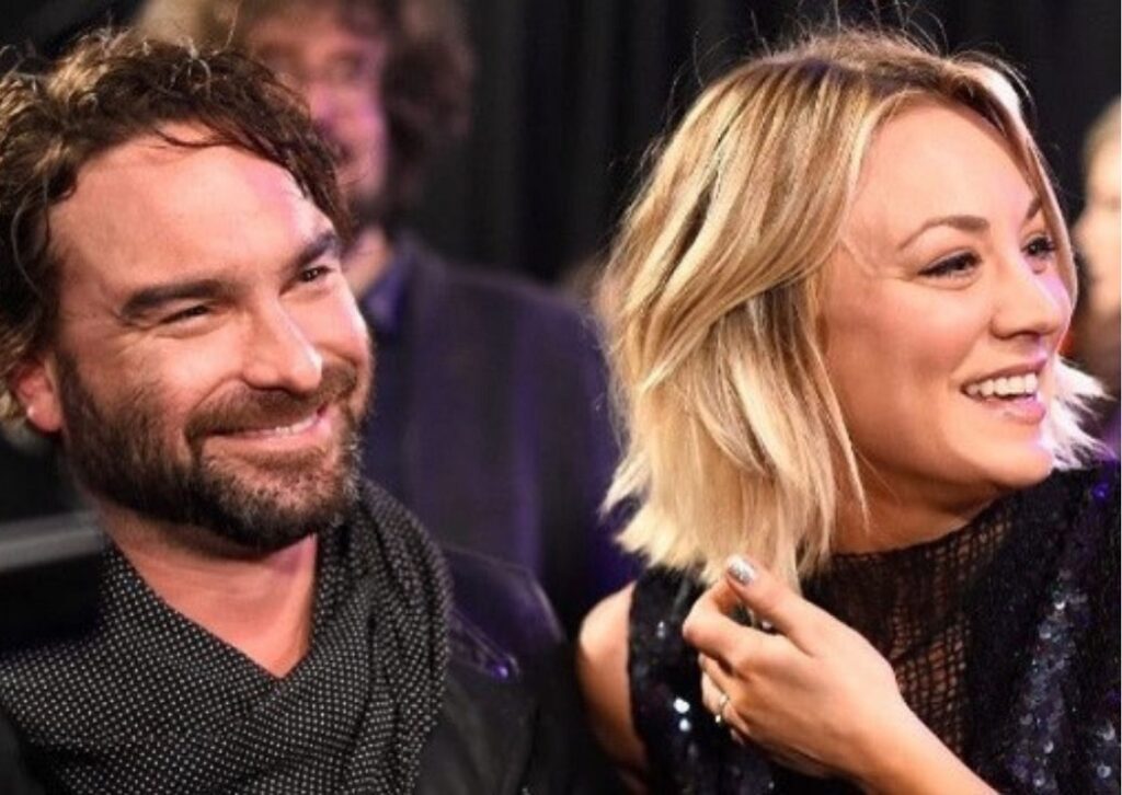 Kaley Cuoco, Johnny Galecki , Teória veľkého tresku