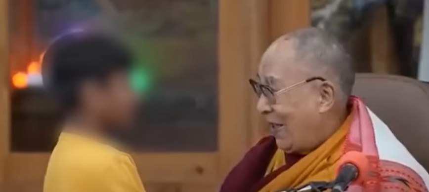 dalajláma, kritika, chlapec